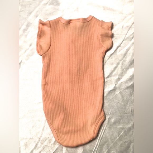 Nicole Miller 3-6MO Baby Girl Onesies Bundle of 3 - Picture 3 of 7